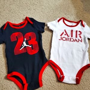 Air Jordan onesis